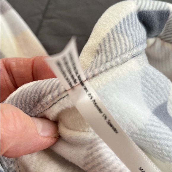 Soma Soft Plaid Flannel Pajamas Sz M NWT - Picture 12 of 13